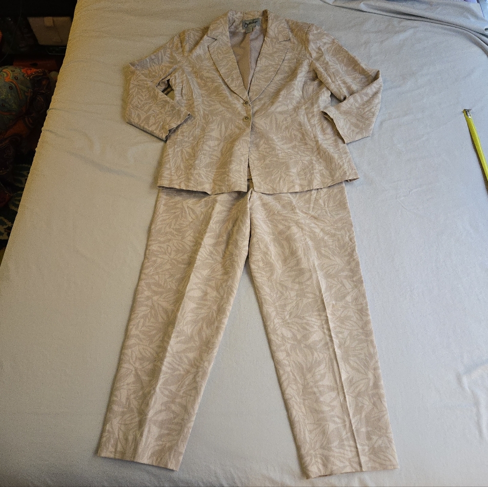 Jonathan Logan 80s Vintage Linen Blend Suit Set Cream Tan Palm Print